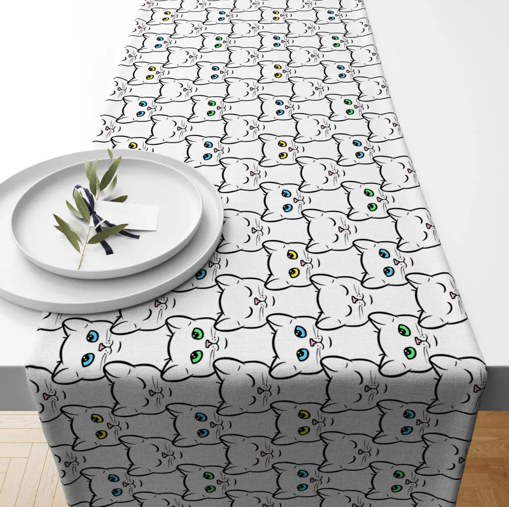 http://patternsworld.pl/images/Table_runner/View_1/2011.jpg