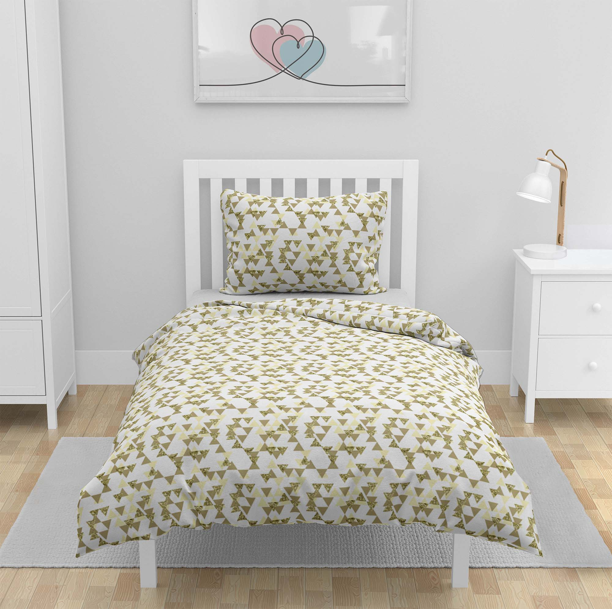 http://patternsworld.pl/images/Child_bedsheets/Front/rescale/10040.jpg