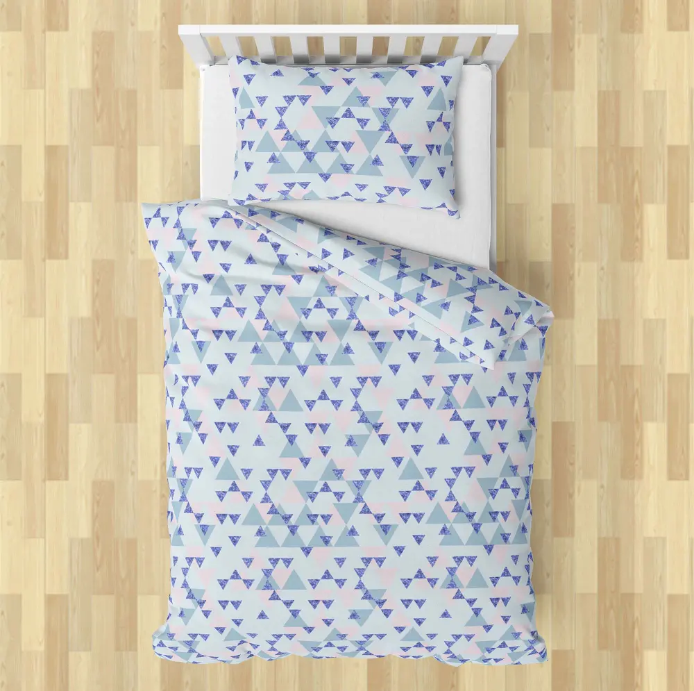 http://patternsworld.pl/images/Child_bedsheets/Up/rescale/11346.jpg