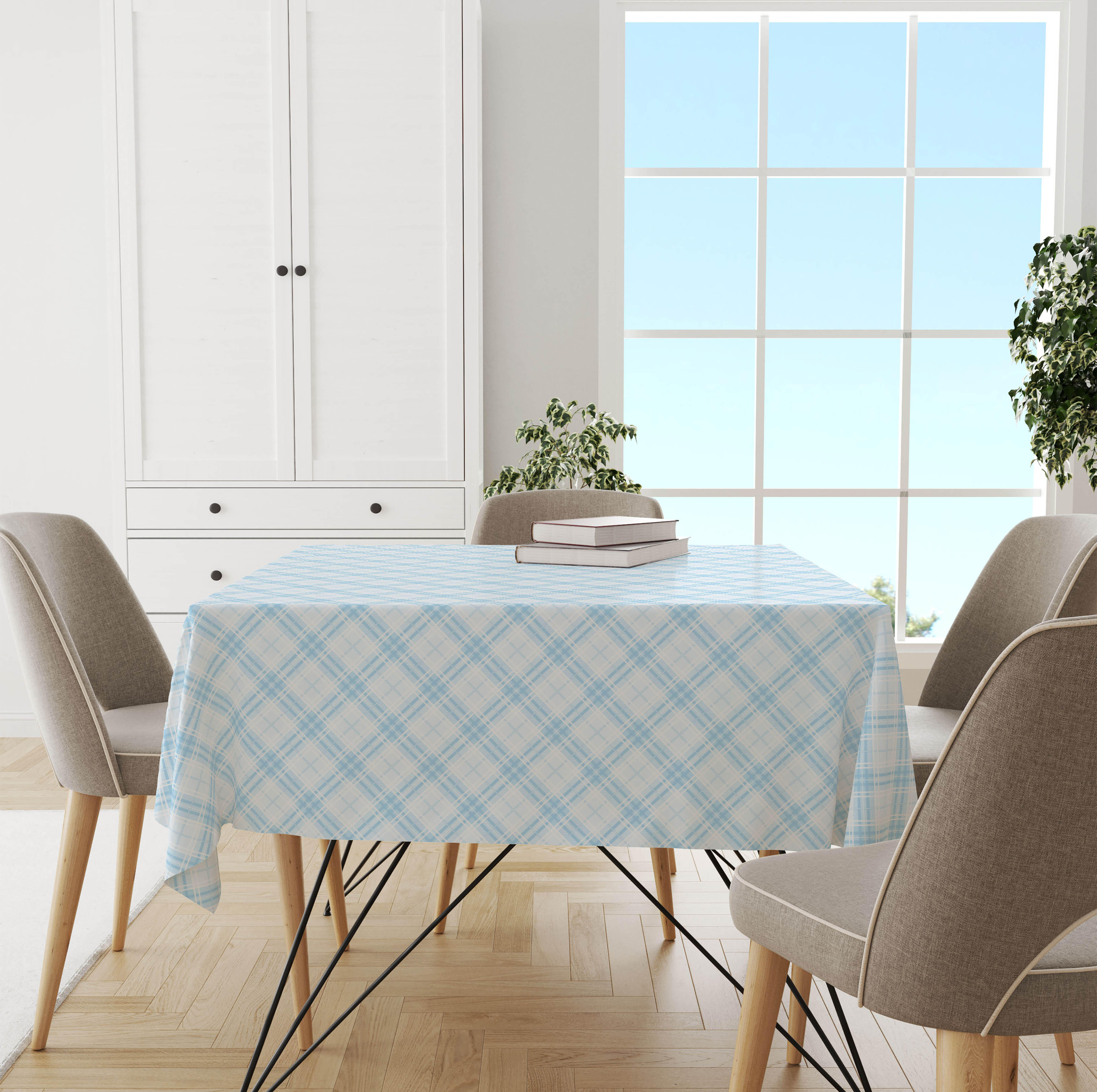 http://patternsworld.pl/images/Table_cloths/Square/Front/11620.jpg