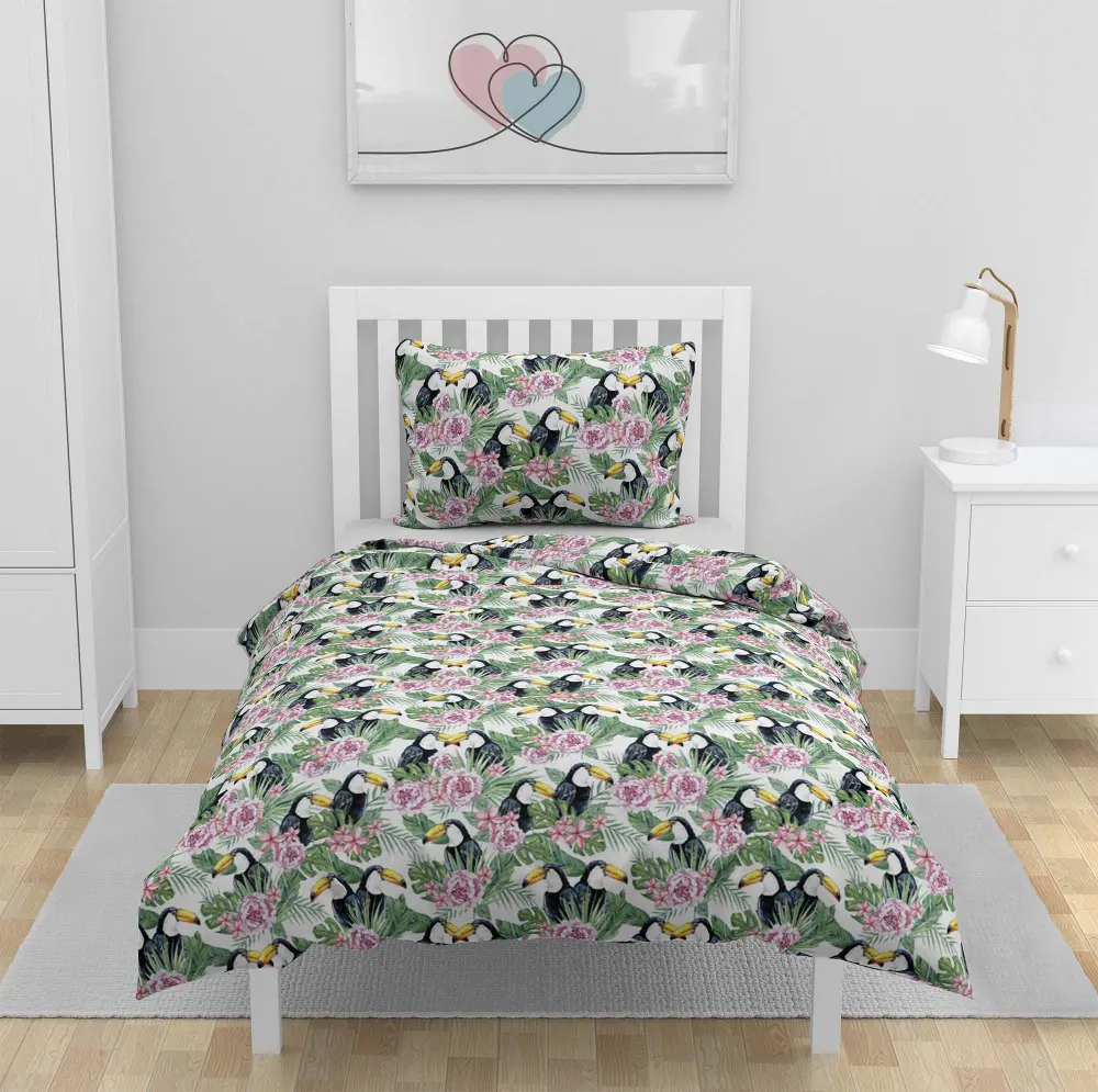 http://patternsworld.pl/images/Child_bedsheets/Front/rescale/12115.jpg