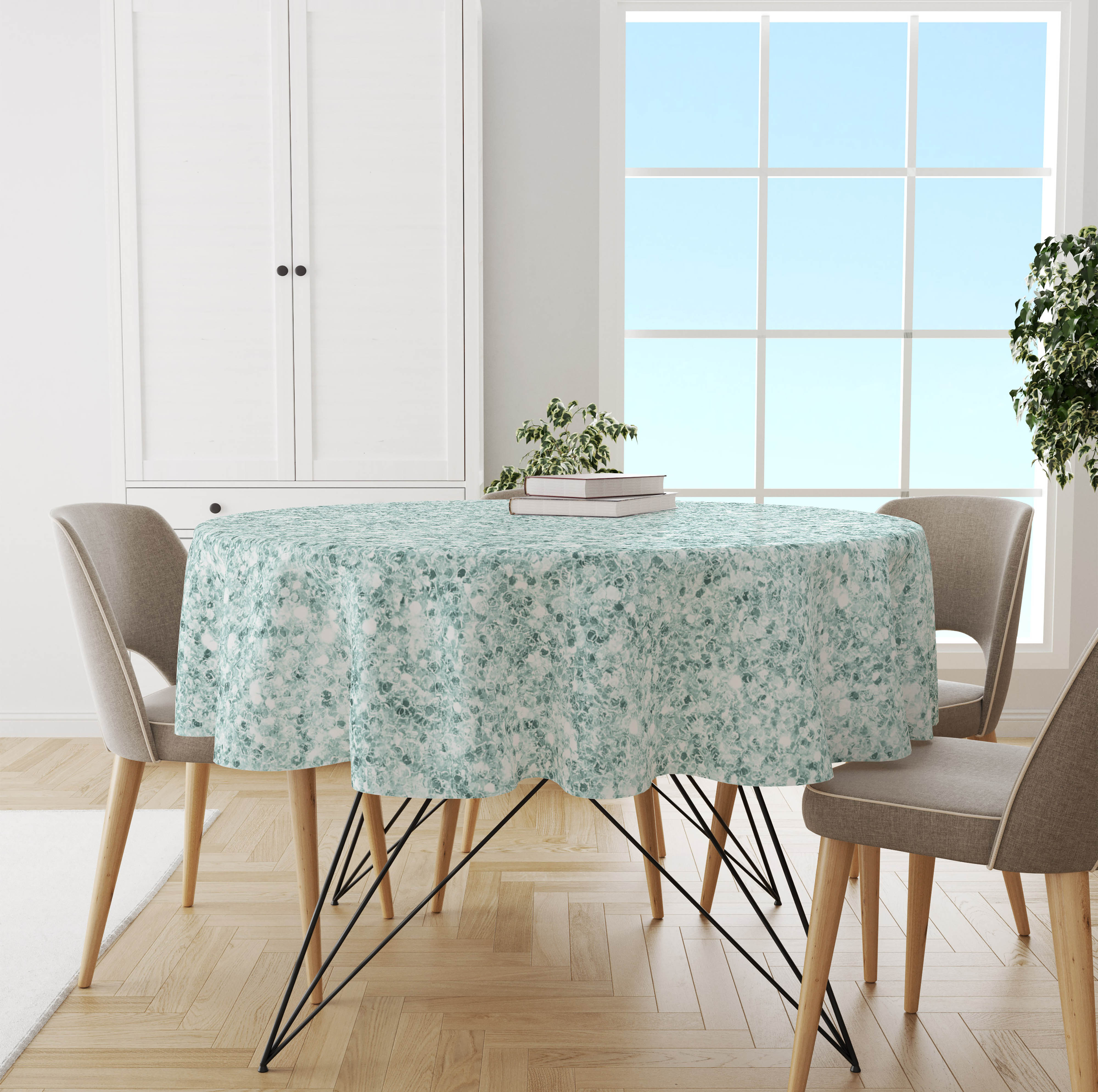 http://patternsworld.pl/images/Table_cloths/Round/Front/13632.jpg