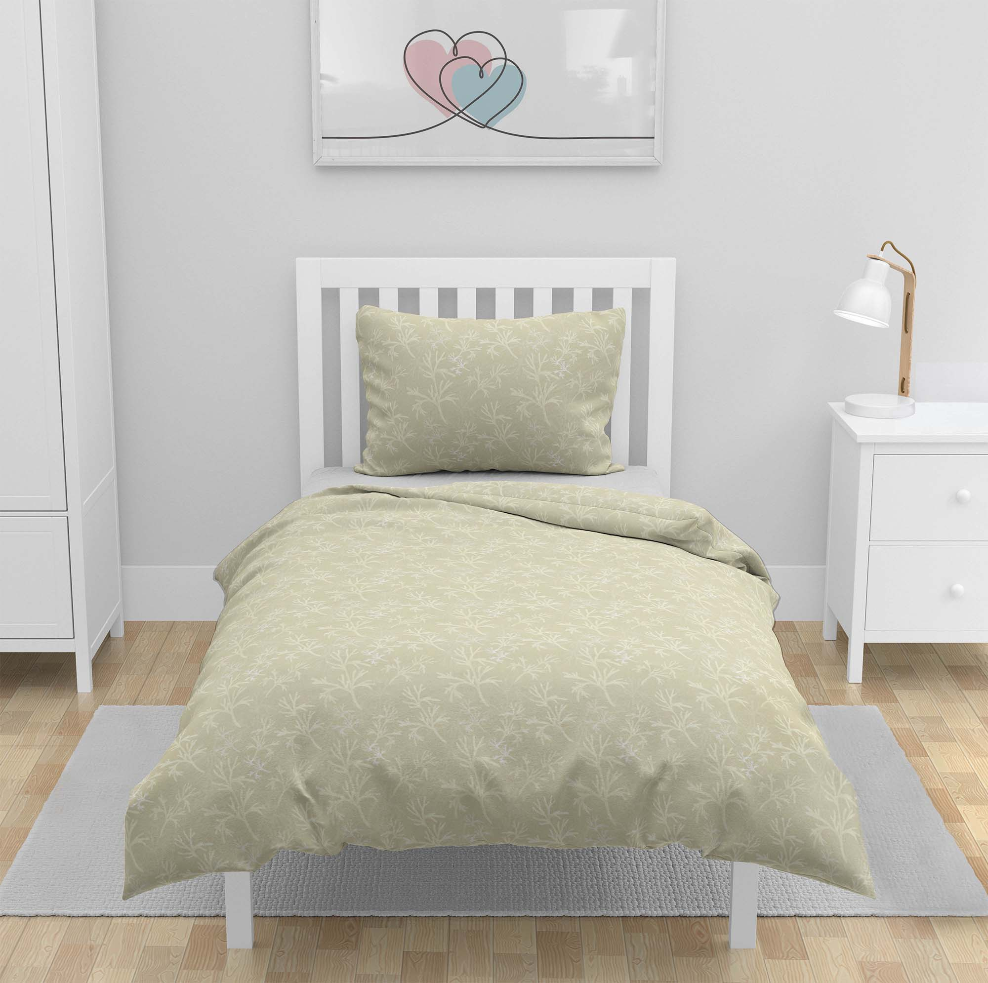 http://patternsworld.pl/images/Child_bedsheets/Front/rescale/14456.jpg