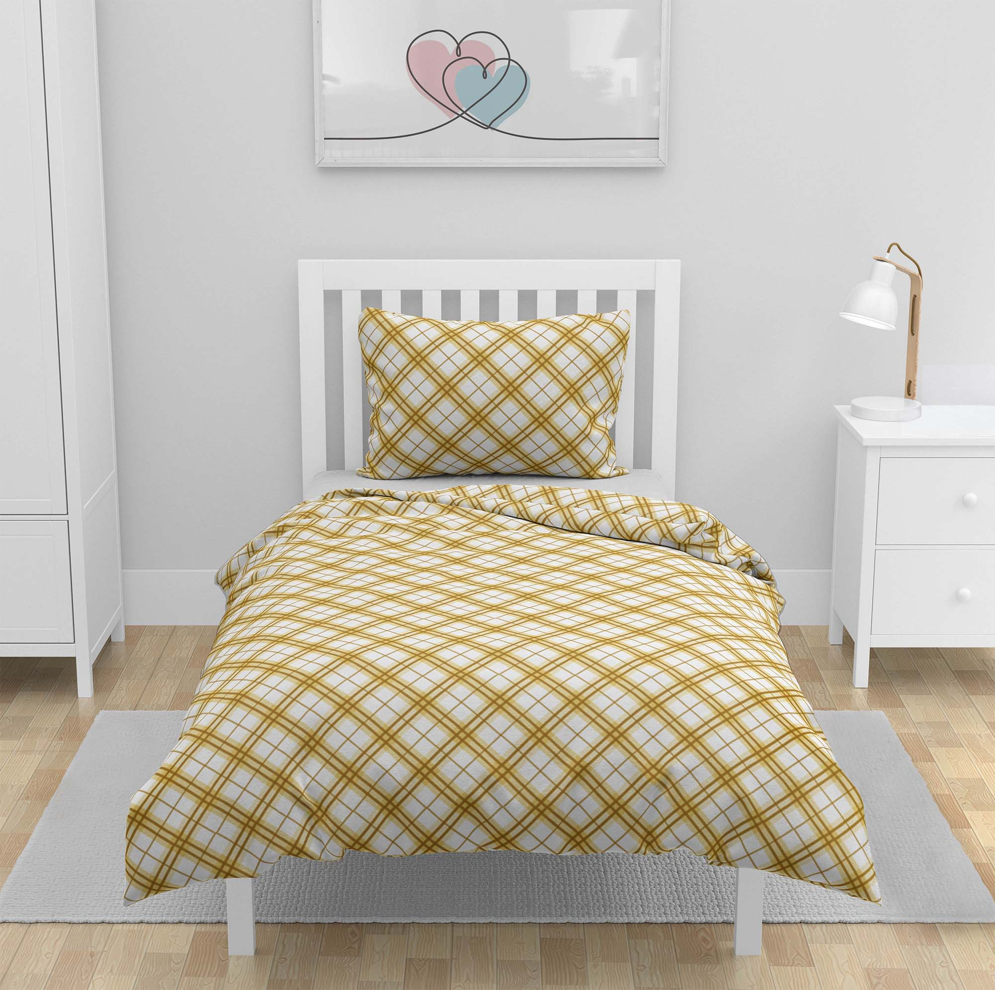 http://patternsworld.pl/images/Child_bedsheets/Front/rescale/10243.jpg