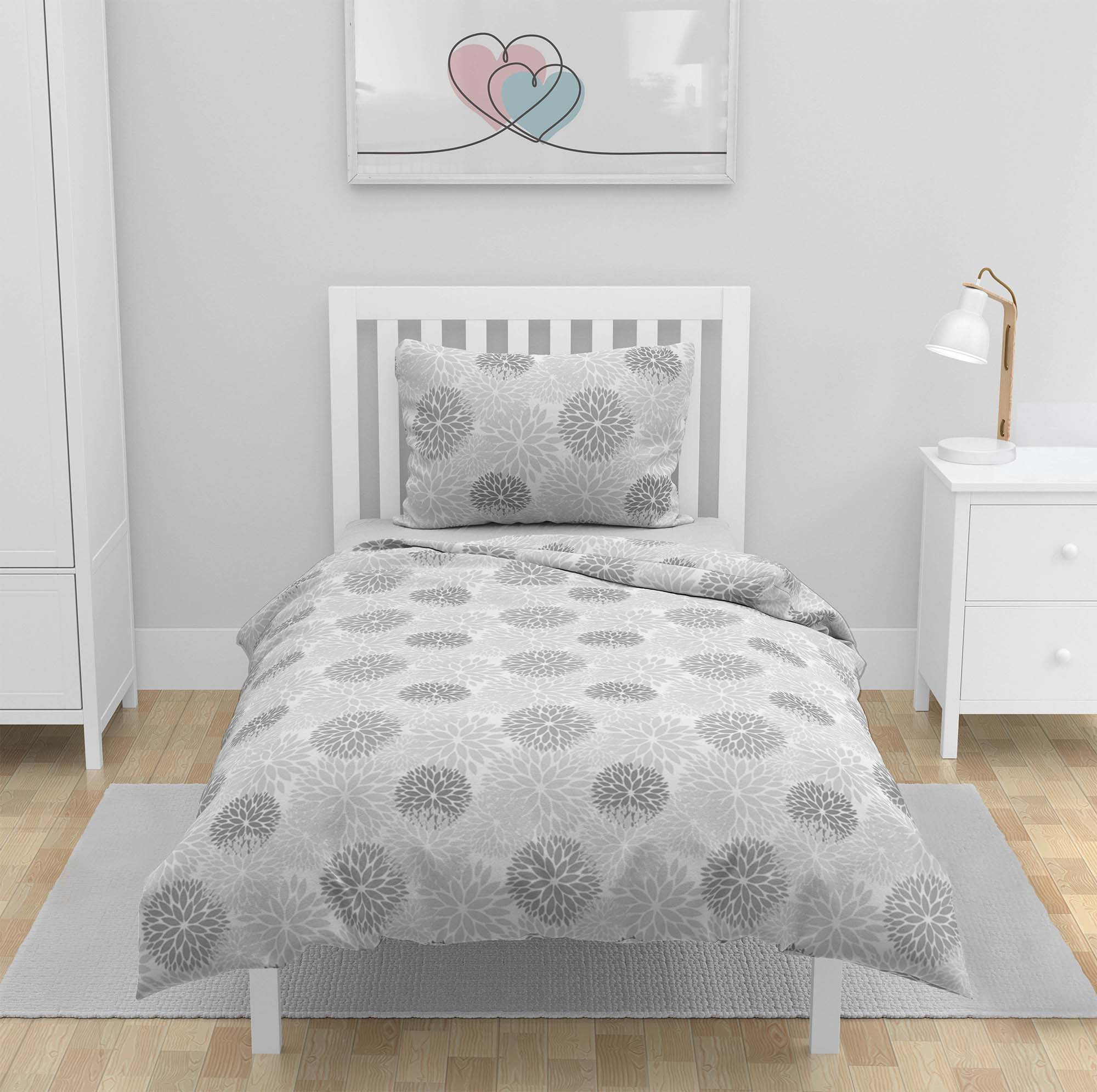 http://patternsworld.pl/images/Child_bedsheets/Front/rescale/12733.jpg